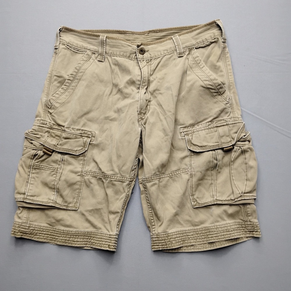 Levis Mens 34 Khaki Tan Cotton Cargo Shorts 13 Inseam Casual Utility